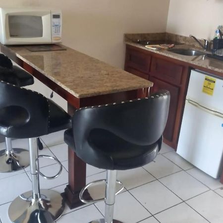 Studio 27 Ocho Rios Kültér fotó
